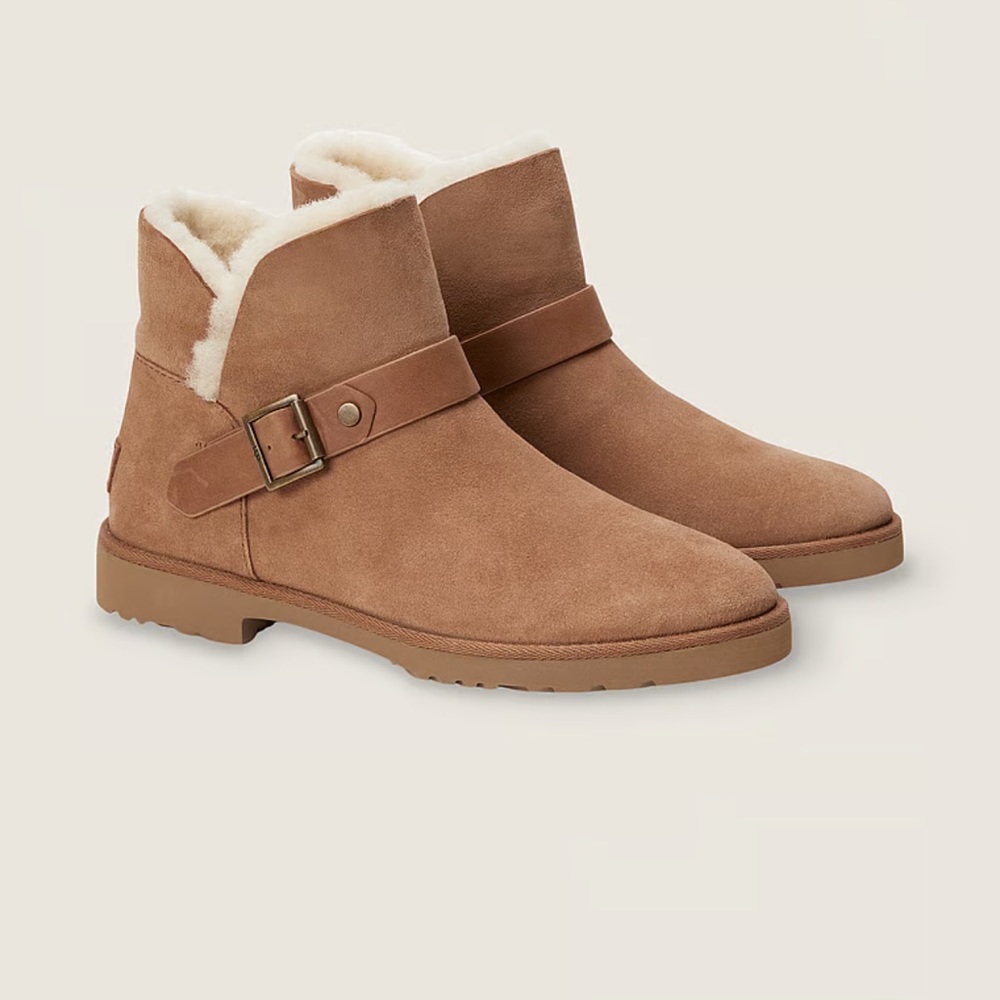Ugg boots size 8